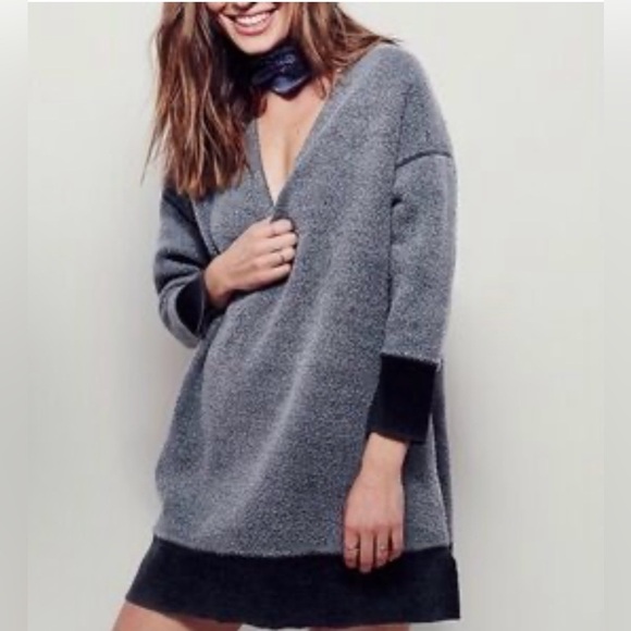 Intimately By Free People Tops - INTIMATELY FREE PEOPLE Navy V-Neck distressed oversized fleece Sweatshirt size S